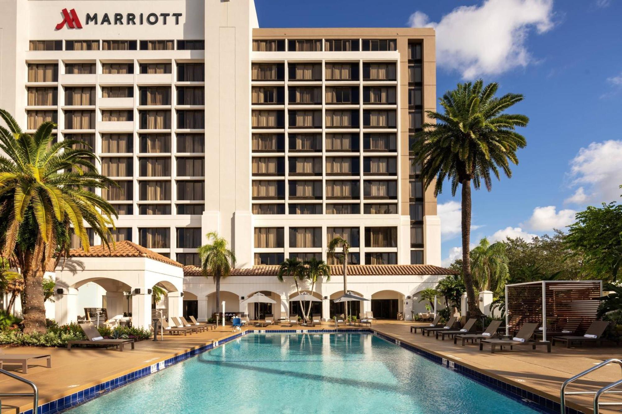 Palm Beach Gardens Marriott Hotel Exterior photo